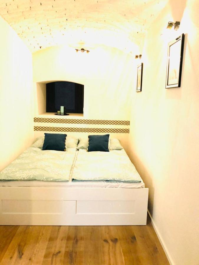 Apartament Atelier - With Garden